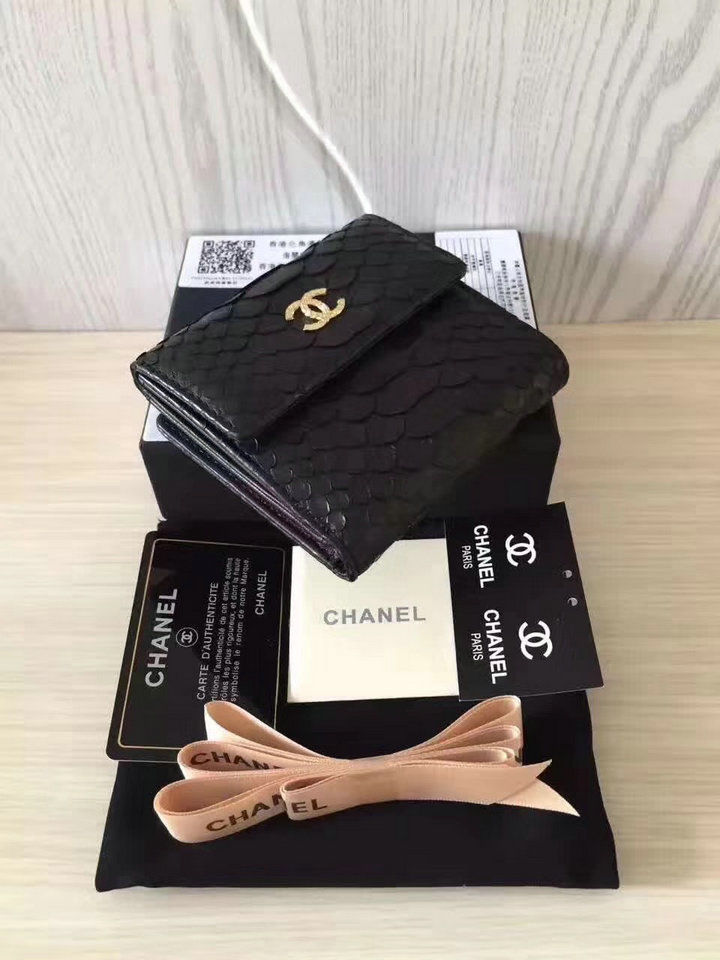 Thumbnail: CHANEL Claasic Leather Wallet