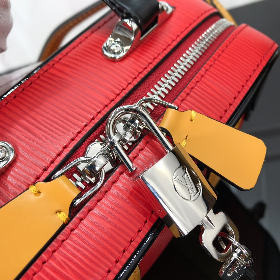Thumbnail: LOUIS VUITTON MINI LUGGAGE