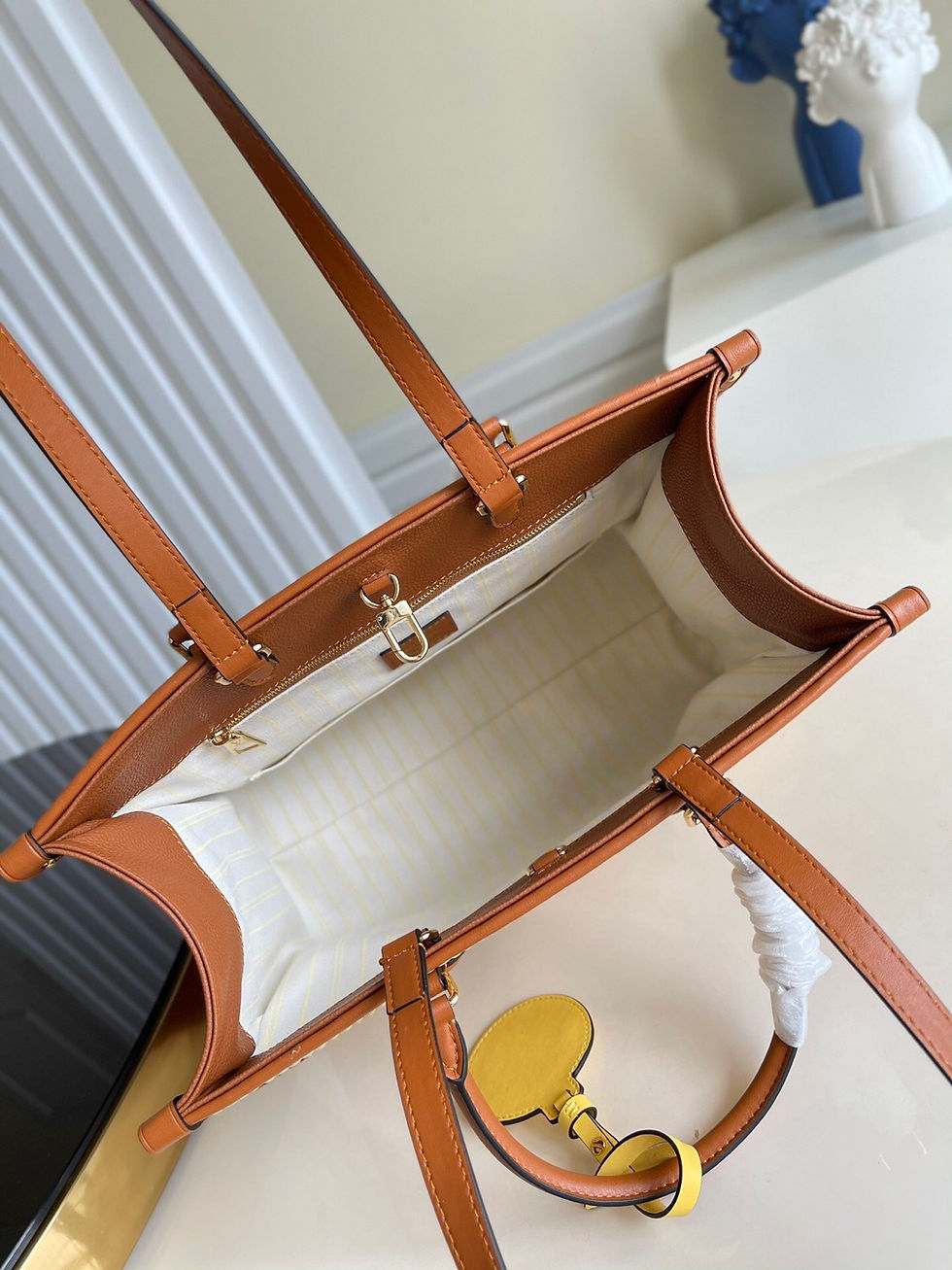 Thumbnail: LOUIS VUITTON ONTHEGO