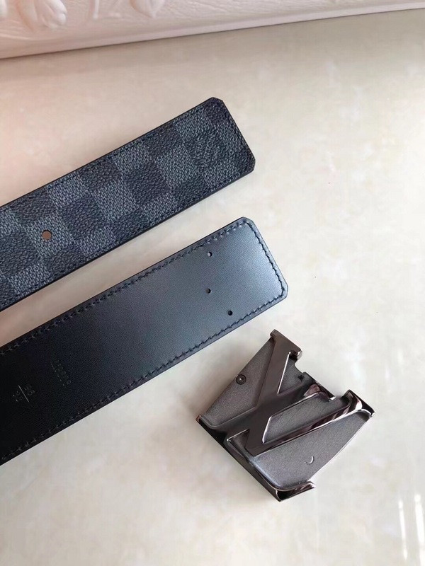 Thumbnail: LOUIS VUITTON  BELT