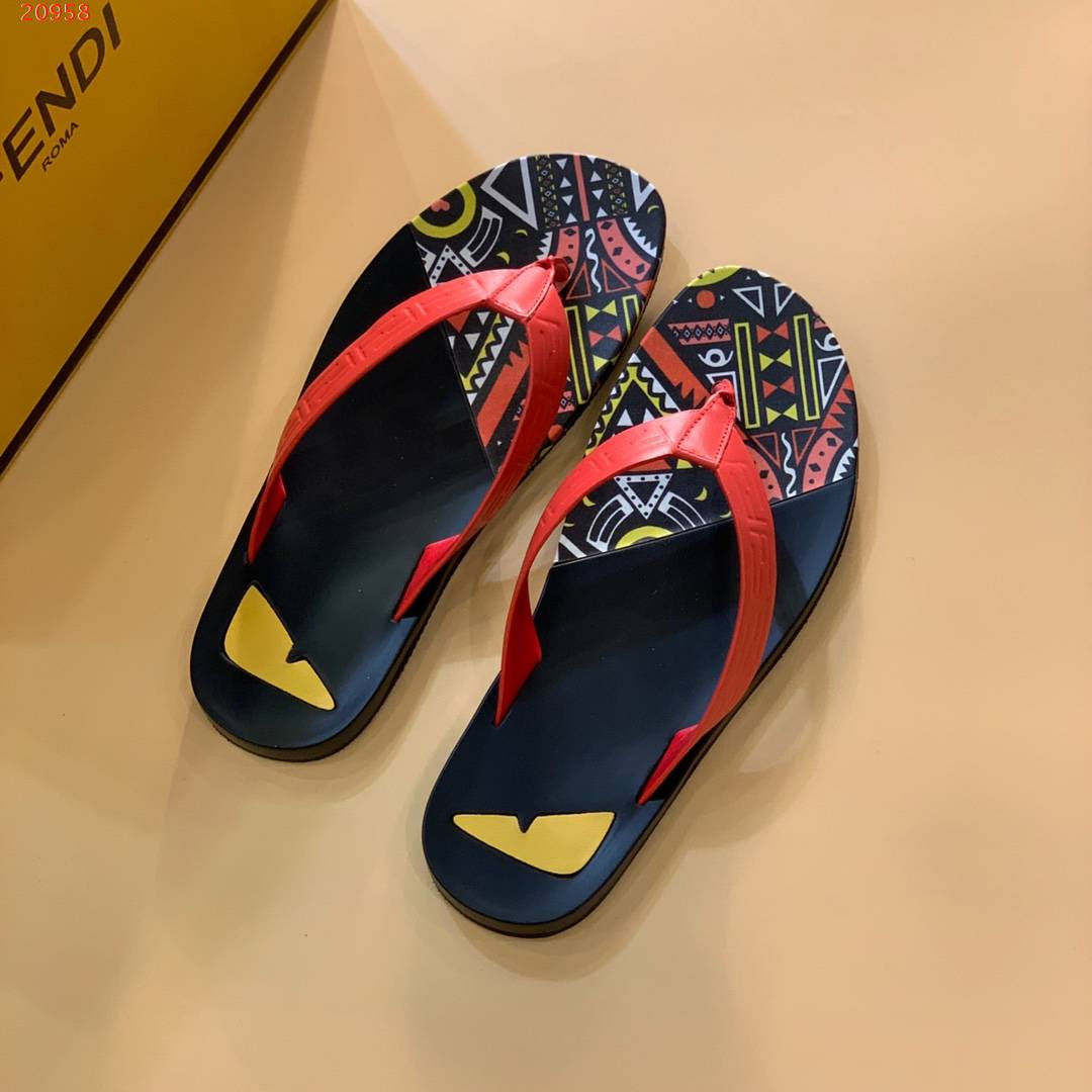 FENDI Leather Slippers