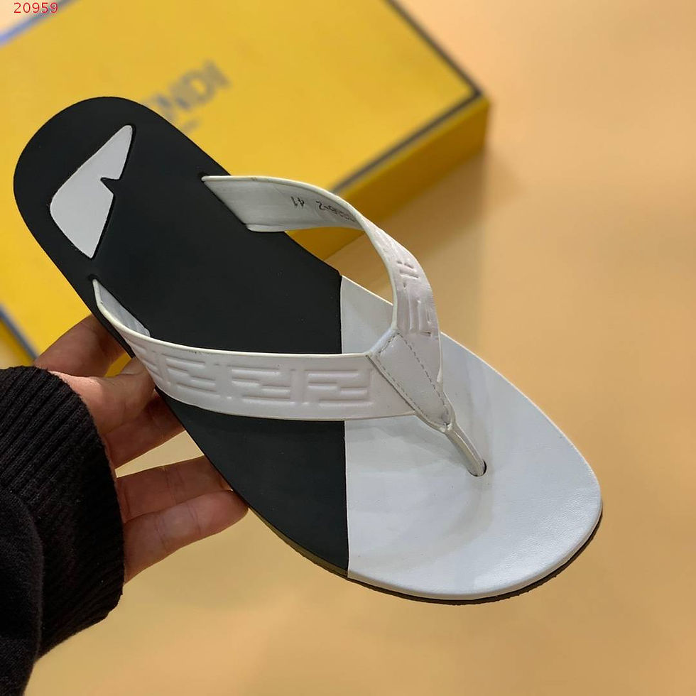 Thumbnail: FENDI Leather Slippers