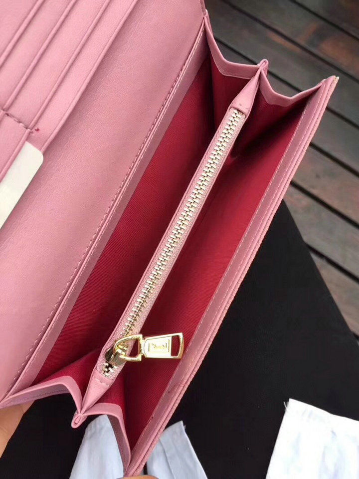 Thumbnail: YSL Strap Classic Leather Wallet