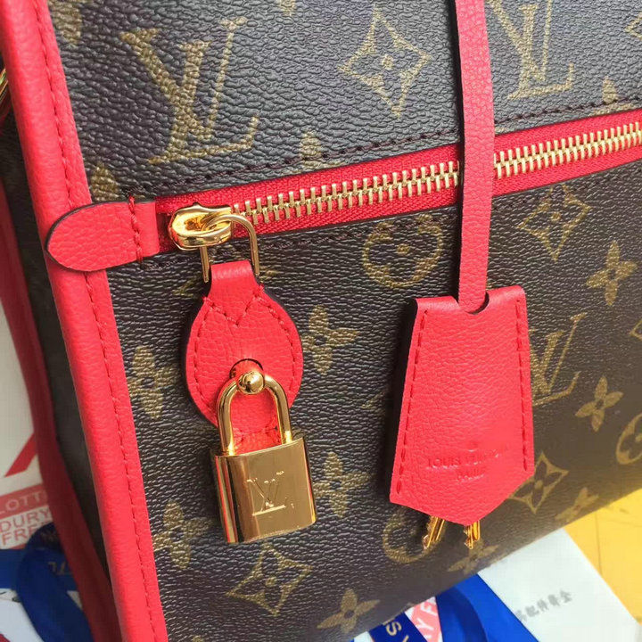 Thumbnail: LOUIS VUITTON Monogram Leather Bag