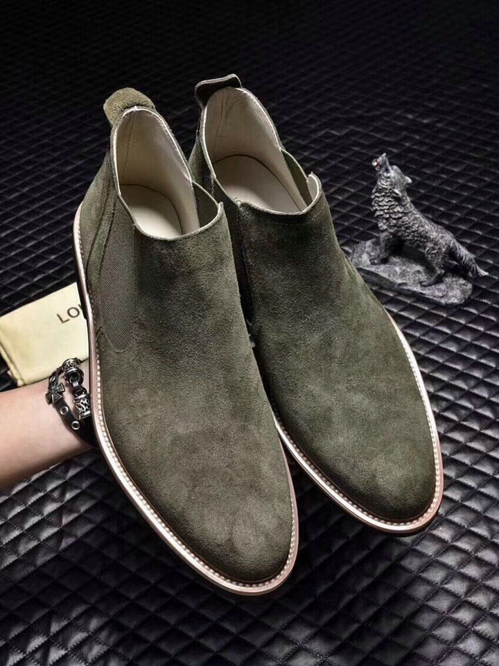 Thumbnail: LOUIS VUITTON Mens Suede Shoe