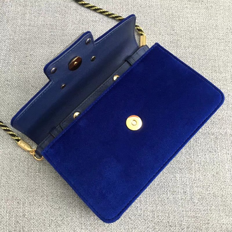 Thumbnail: GUCCI G Marmont Shoulder Bag