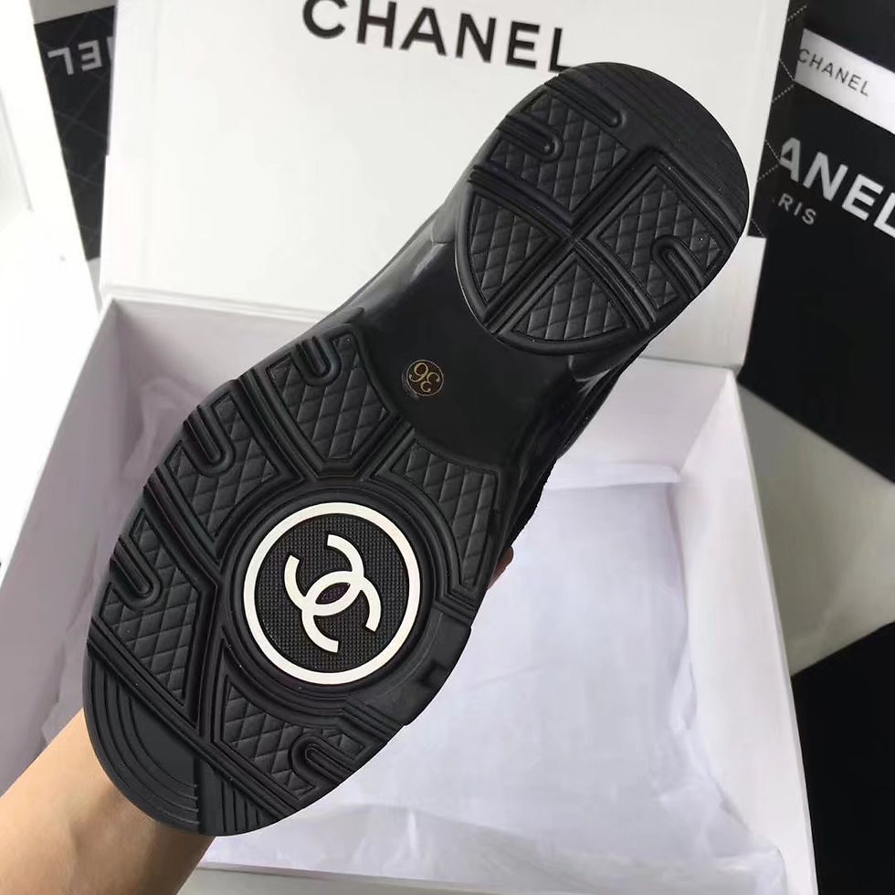Thumbnail: CHANEL Womens Casual Sneakers