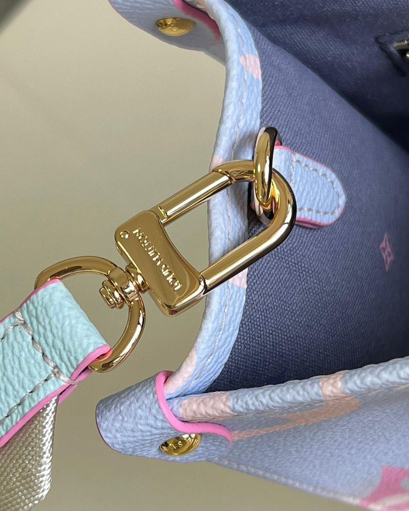 Thumbnail: LOUIS VUITTON ONTHEGO