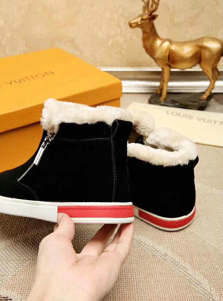 Thumbnail: LOUIS VUITTON Mens Suede Shoe