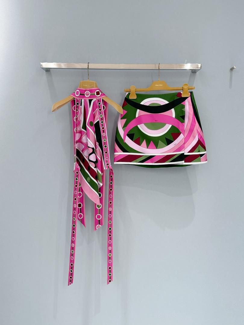Thumbnail: Emilio Pucci Vivara Print Women's Multicolor Sleeveless Pink Top