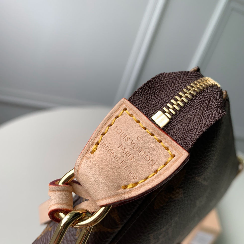 Thumbnail: LOUIS VUITTON MONOGRAM POCHETTE
