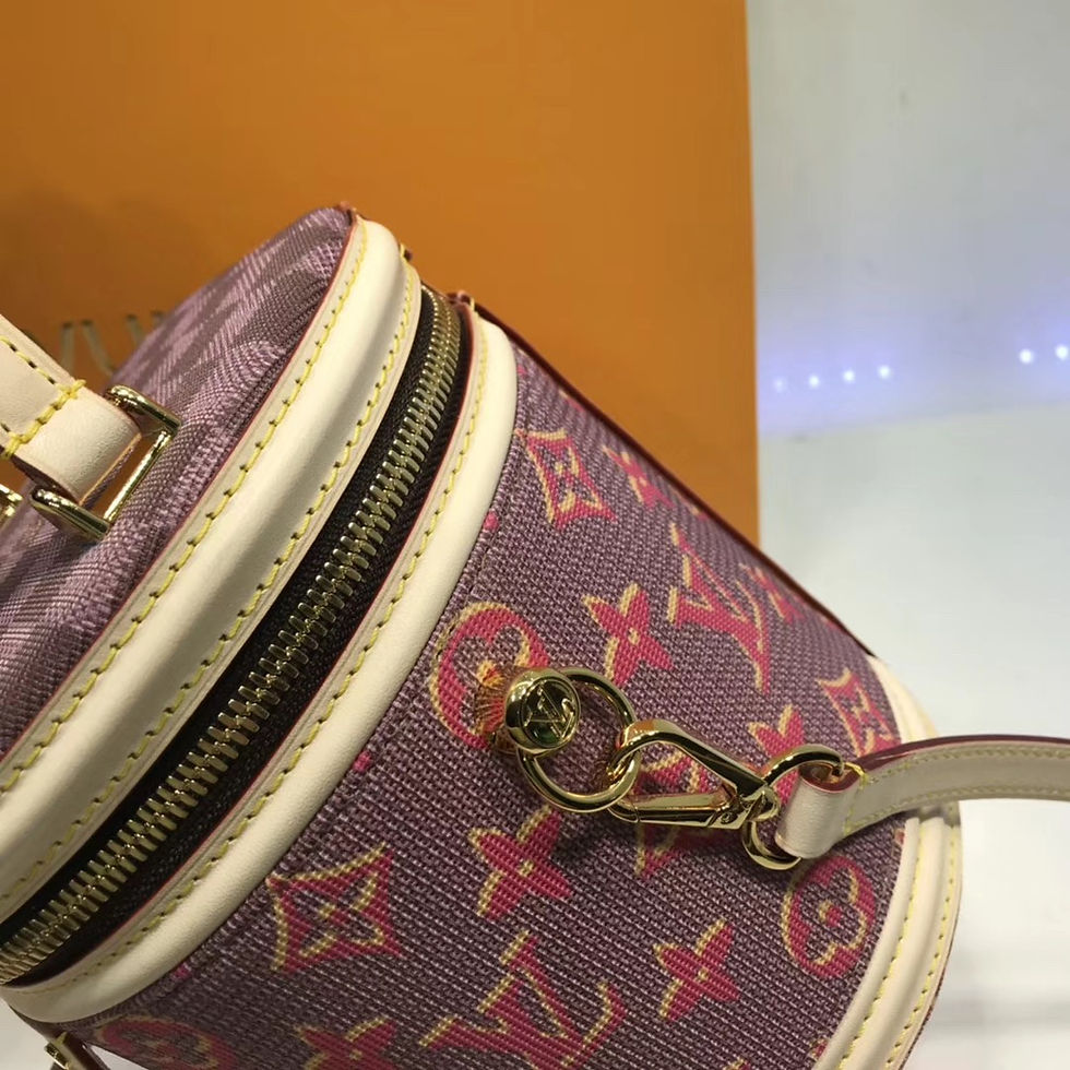 Thumbnail: LOUIS VUITTON CANNES