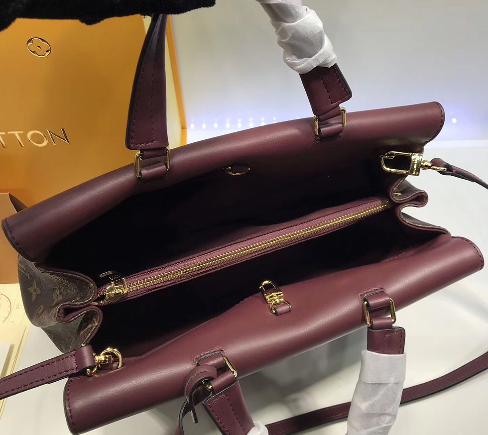 Thumbnail: LOUIS VUITTON Monogram Canvas Leather Bag