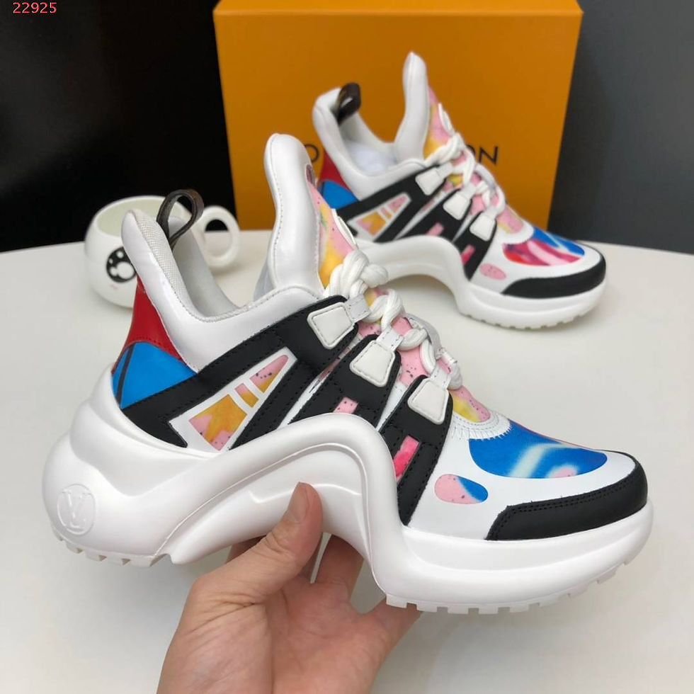 Thumbnail: LOUIS VUITTON SNEAKER