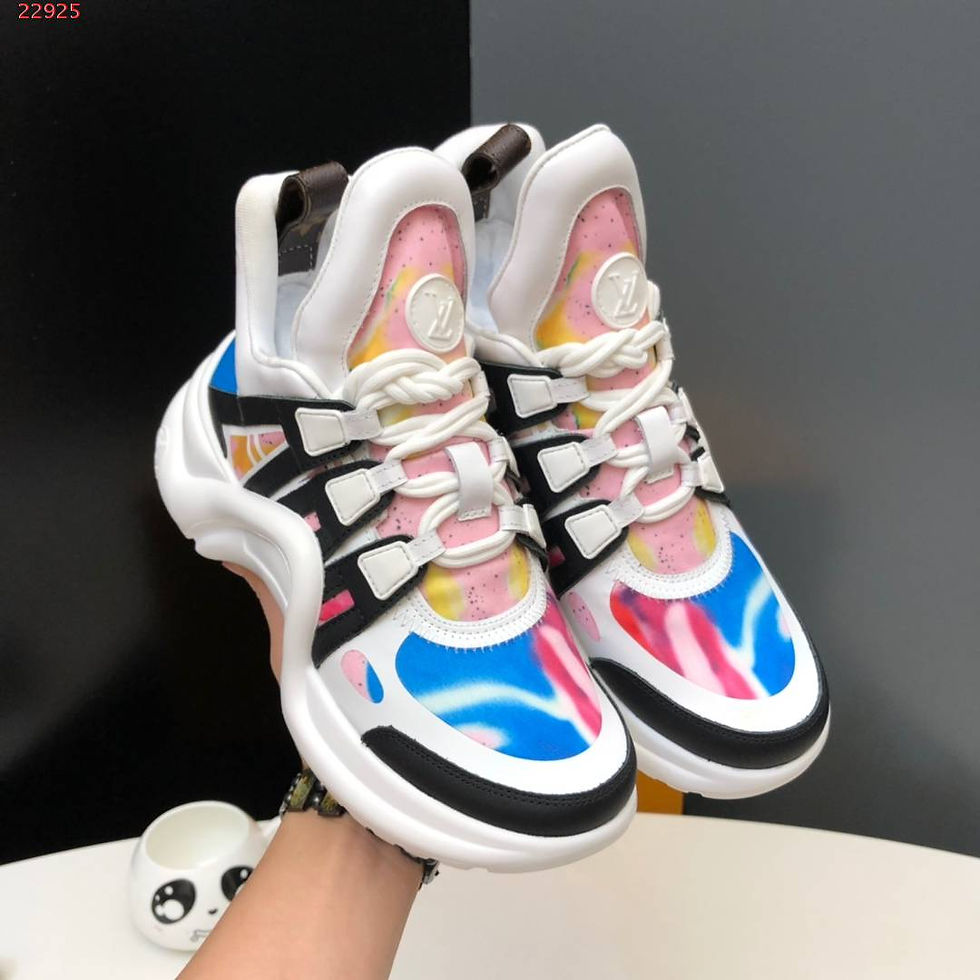 Thumbnail: LOUIS VUITTON SNEAKER