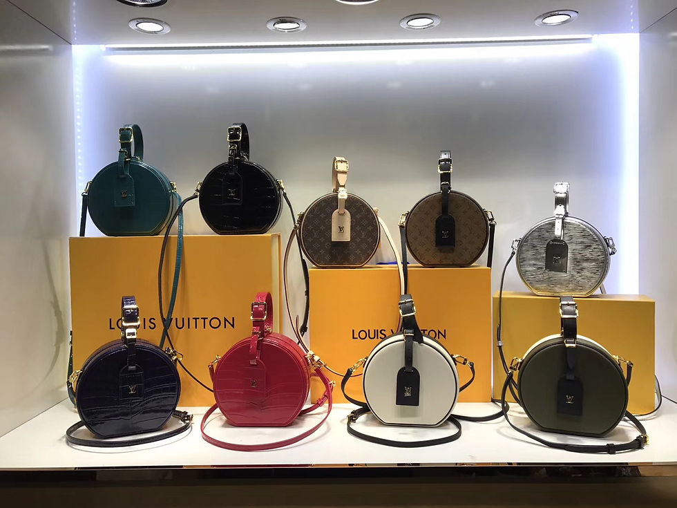 Thumbnail: LOUIS VUITTON Petite Boîte Chapeau Monogram Bag