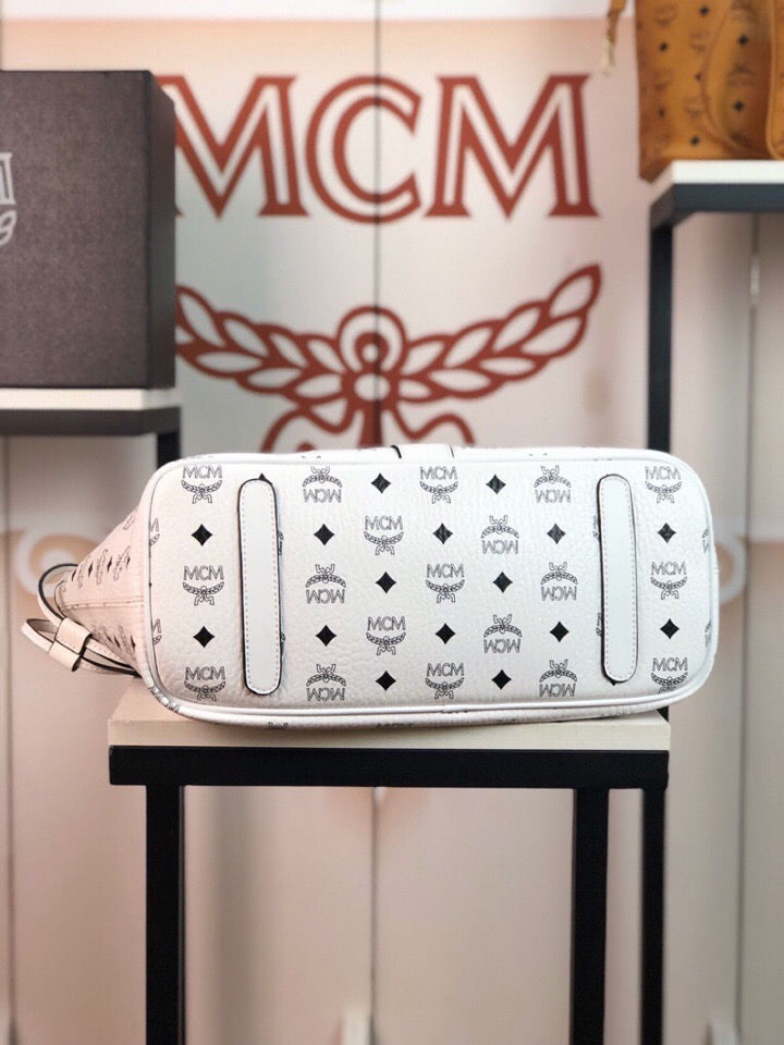 Thumbnail: MCM TOTE BAG