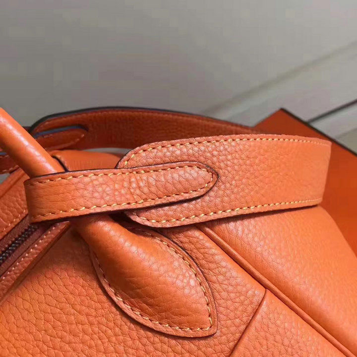 Thumbnail: HERMES Lindy Shoulder Leather Bag