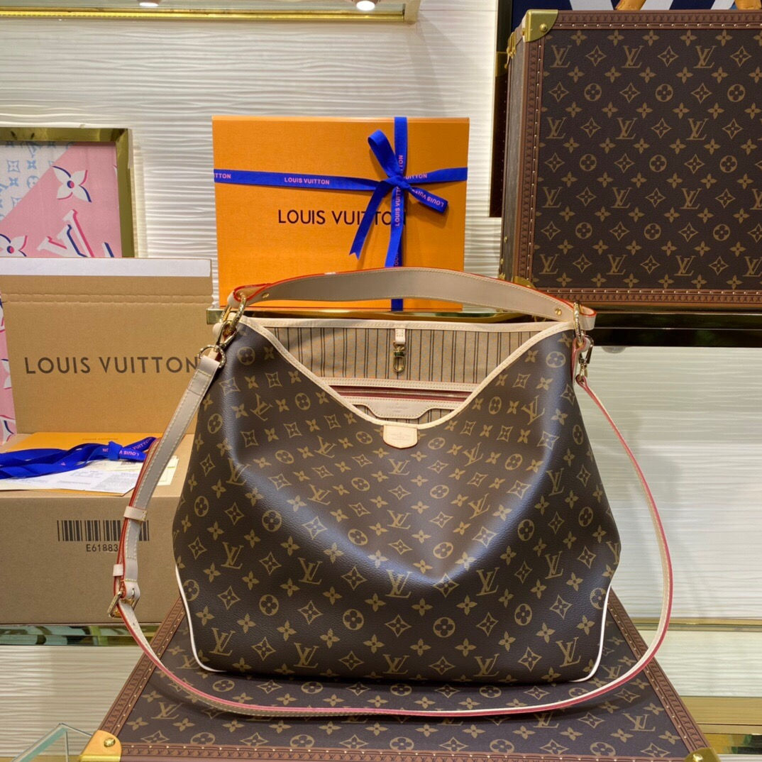 LOUIS VUITTON BAG