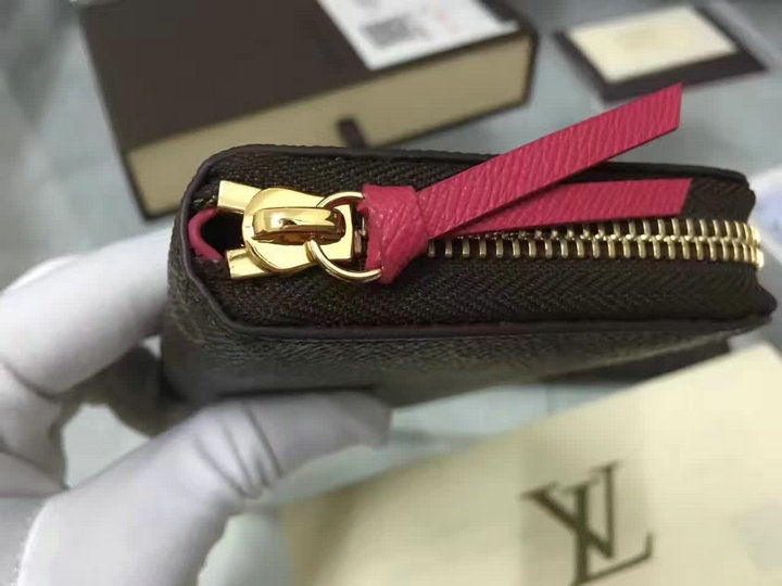 Thumbnail: LOUIS VUITTON Leather Wallet