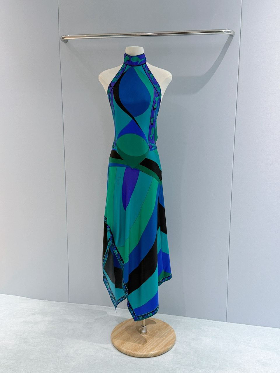 Thumbnail: Emilio Pucci Vivara Women's Multicolor Print Silk Skirt