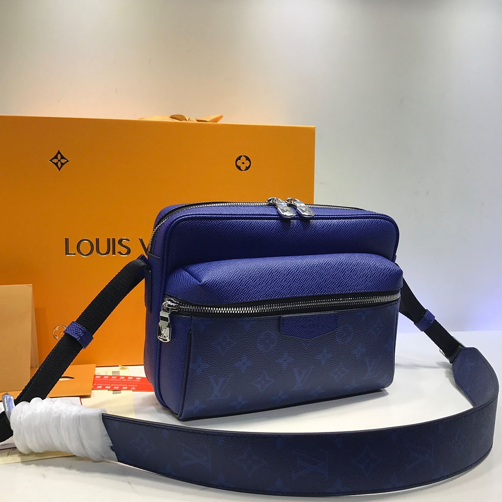 Thumbnail: LOUIS VUITTON OUTDOOR MESSENGER