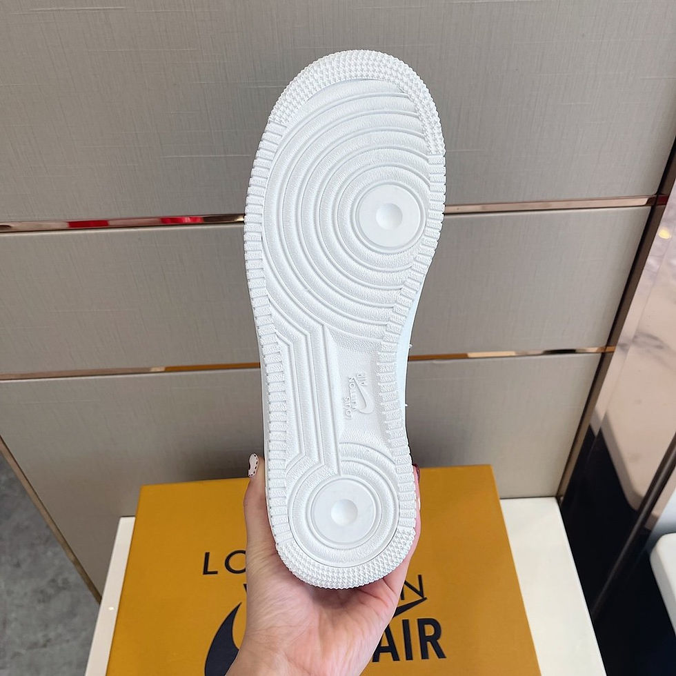 Thumbnail: LOUIS VUITTON SHOE