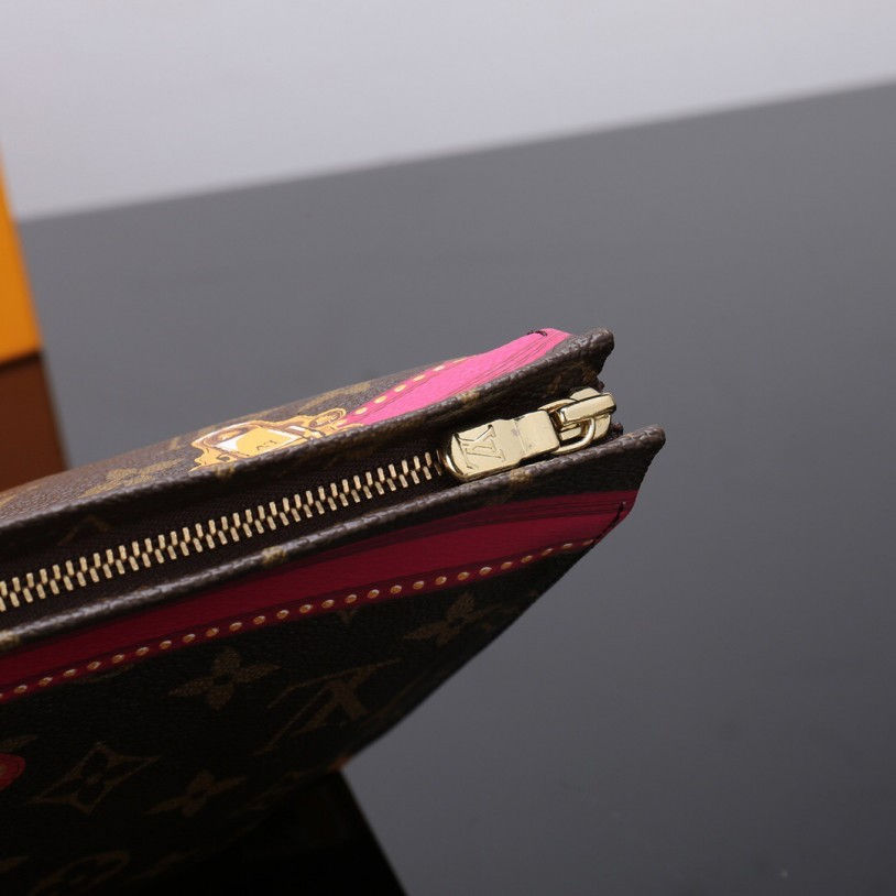 Thumbnail: LOUIS VUITTON Trunks Monogram Canvas Clutch Bag