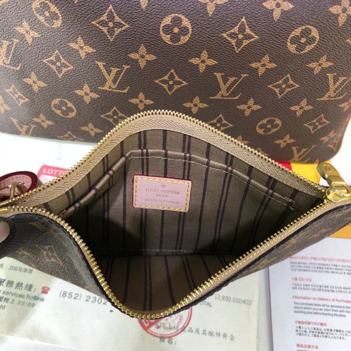 Thumbnail: LOUIS VUITTON Monogram Canvas Neverfull GM