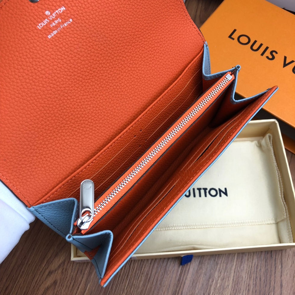 Thumbnail: LOUIS VUITTON IRIS WALLET