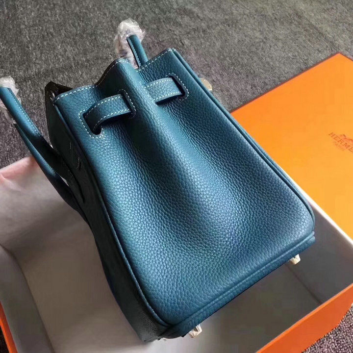 Thumbnail: HERMES Kelly Shoulder Leather Bag