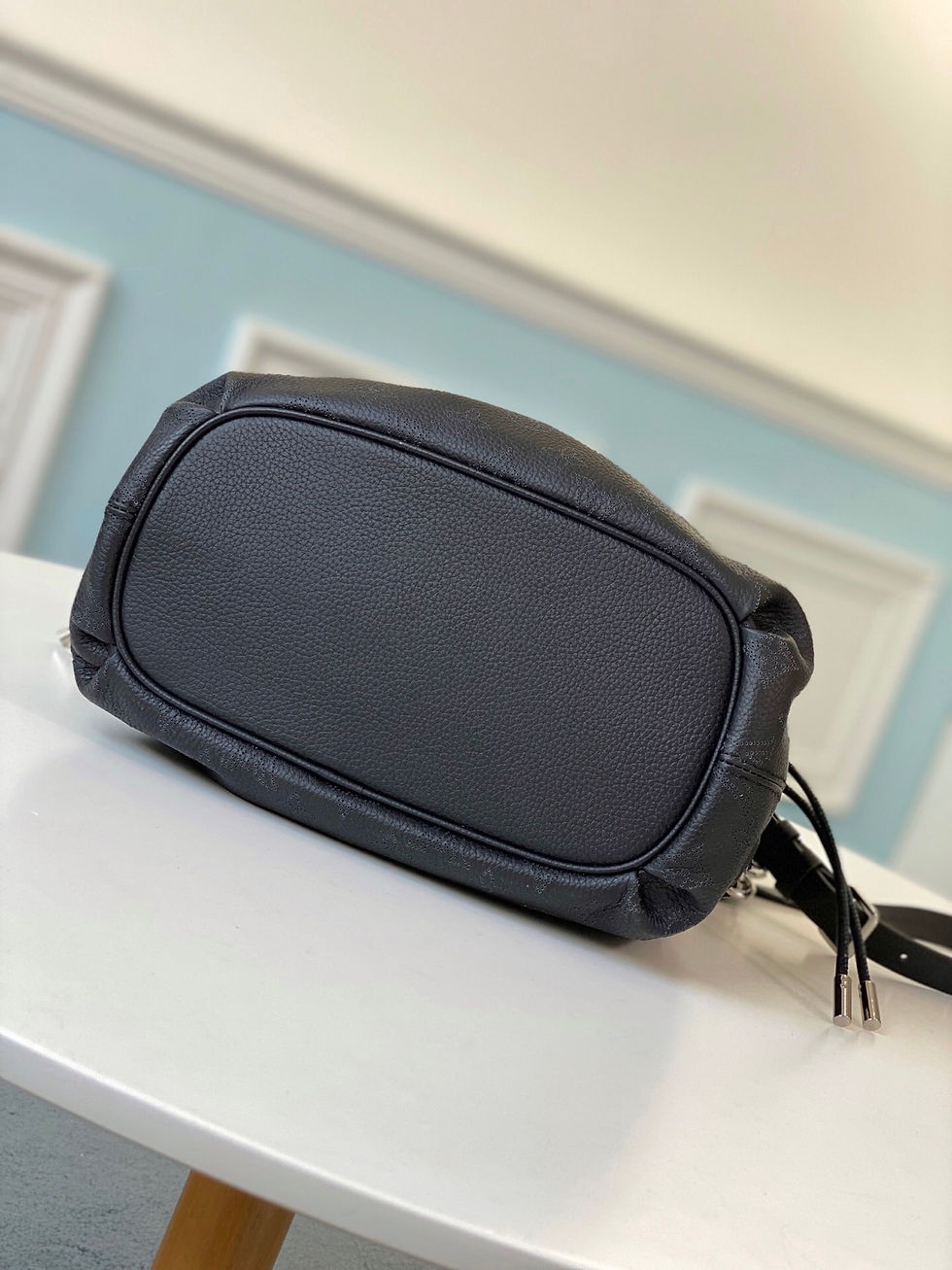 Thumbnail: LOUIS VUITTON Shoulder Bag 