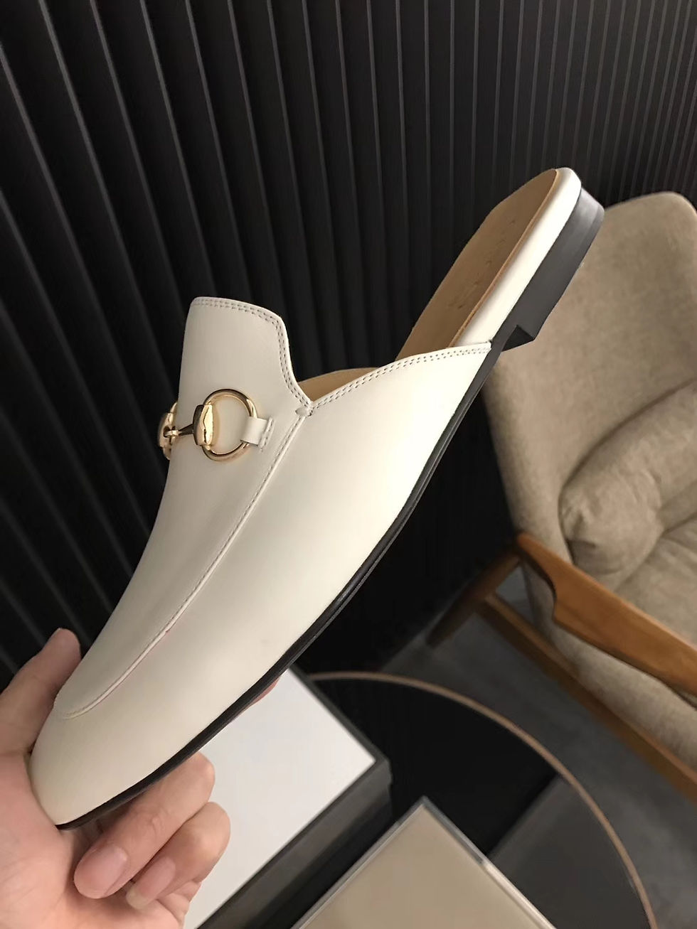 Thumbnail: GUCCI Leather Shoes