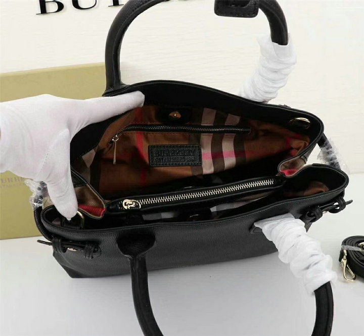 Thumbnail: BURBERRY Banner Leather House Check Bag