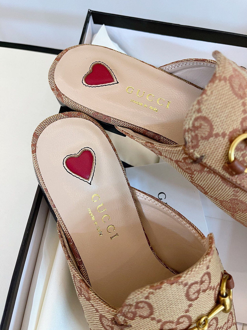 Thumbnail: GUCCI SHOE