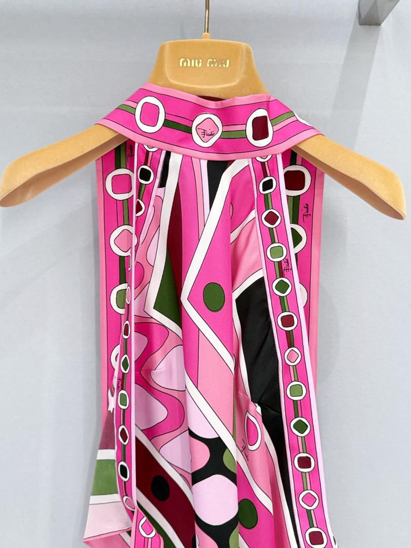 Thumbnail: Emilio Pucci Vivara Print Women's Multicolor Sleeveless Pink Top