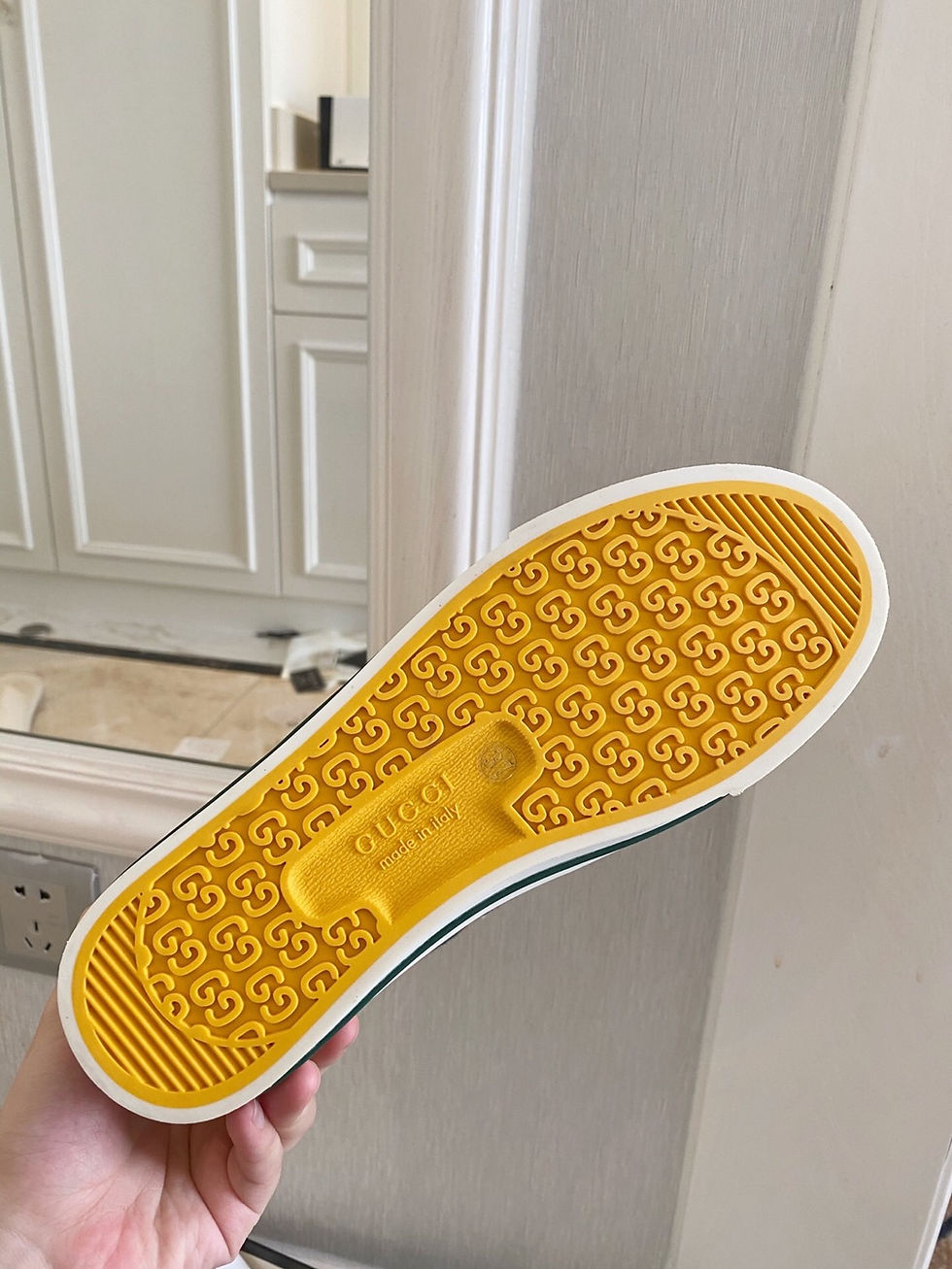 Thumbnail: GUCCI Sneaker