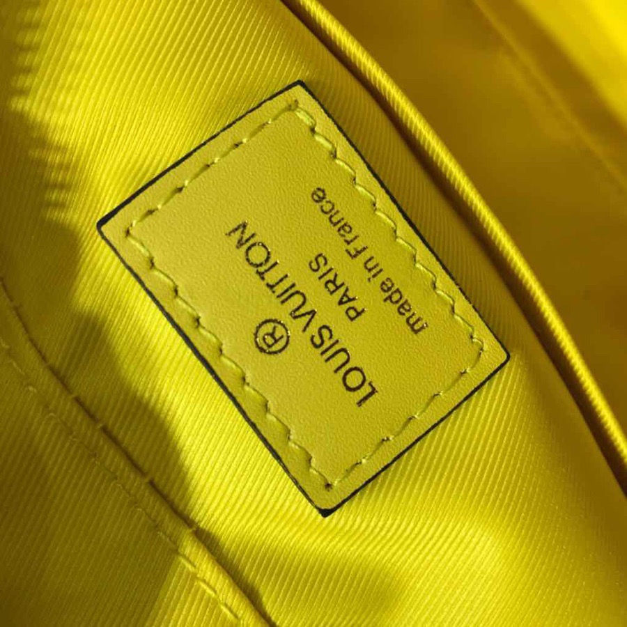 Thumbnail: LOUIS VUITTON Saintonge