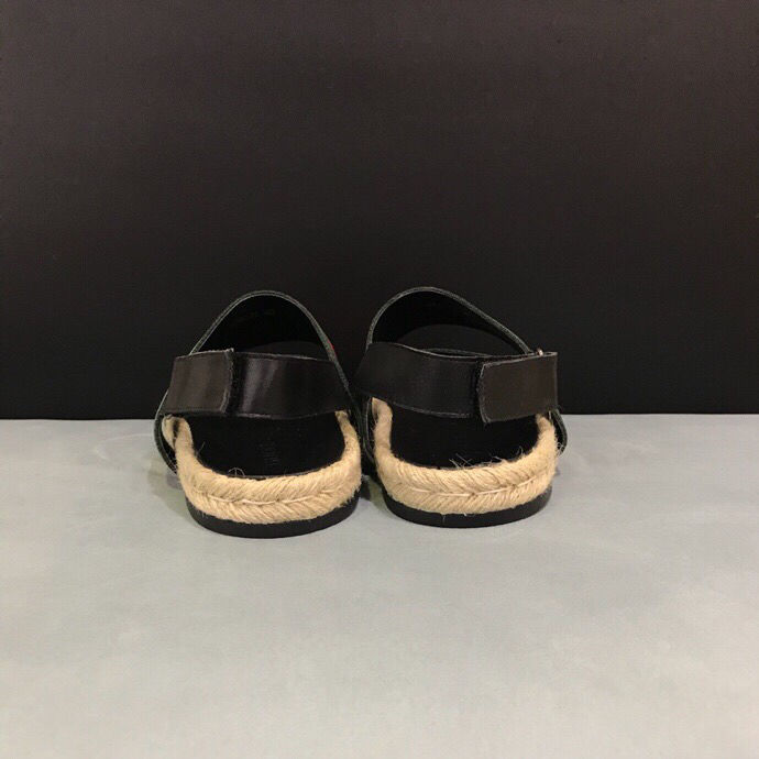 Thumbnail: GUCCI Sandal