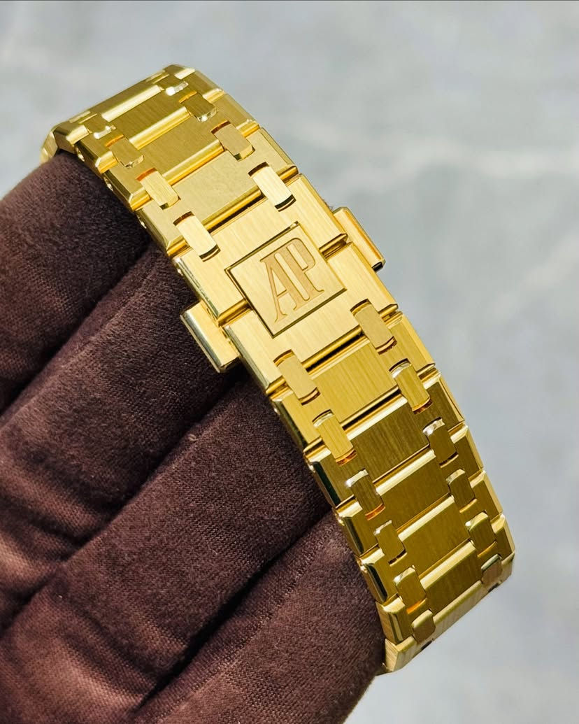 Thumbnail: Audemars Piguet Royal Oak Perpetual 26586BA Ultra-Thin Limited Edition