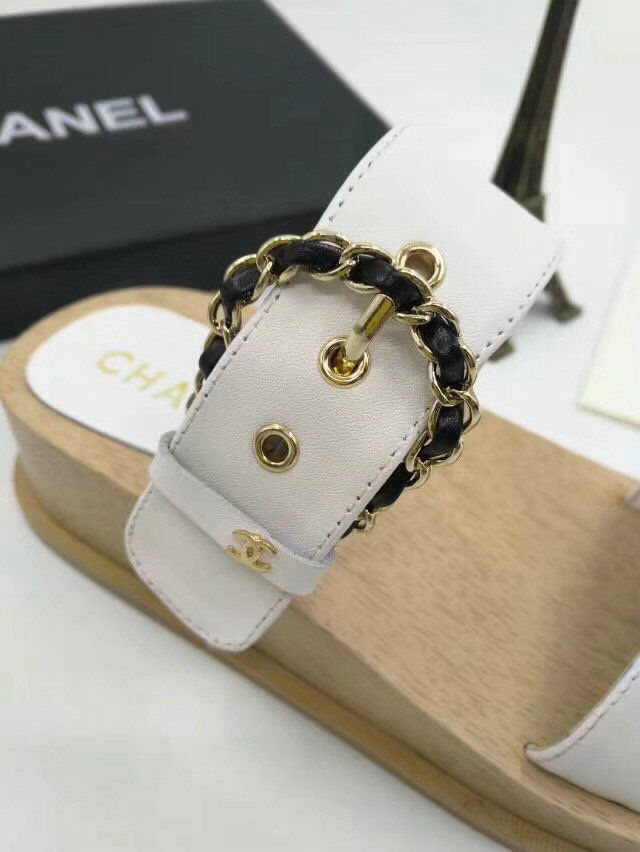 Thumbnail: CHANEL Womens Sheepskin Leather Buckle Sandals