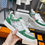 Miniatura: LOUIS VUITTON SNEAKERS