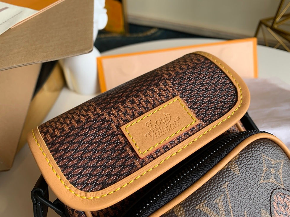 Thumbnail: LOUIS VUITTON Waist Bag