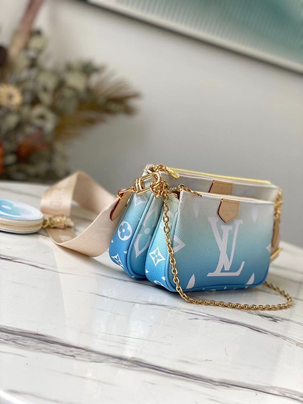 Thumbnail: LOUIS VUITTON POCHETTE 