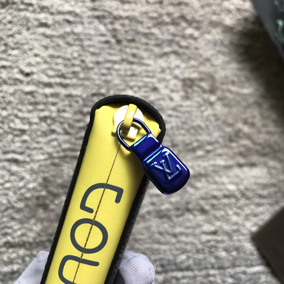 Thumbnail: LOUIS VUITTON Monogram Canvas Leather Wallet