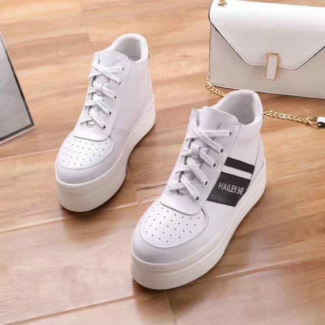 Thumbnail: HAILEY Womens Leather Classic Lace-Up Casual Shoes