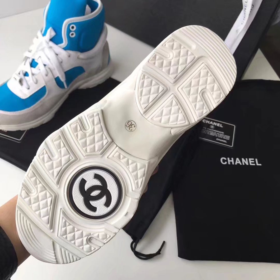 Thumbnail: CHANEL Womens Casual Sneakers