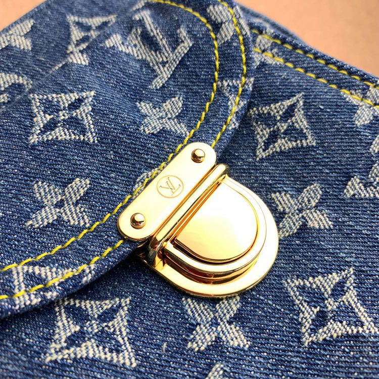 Thumbnail: LOUIS VUITTON Jean Bag