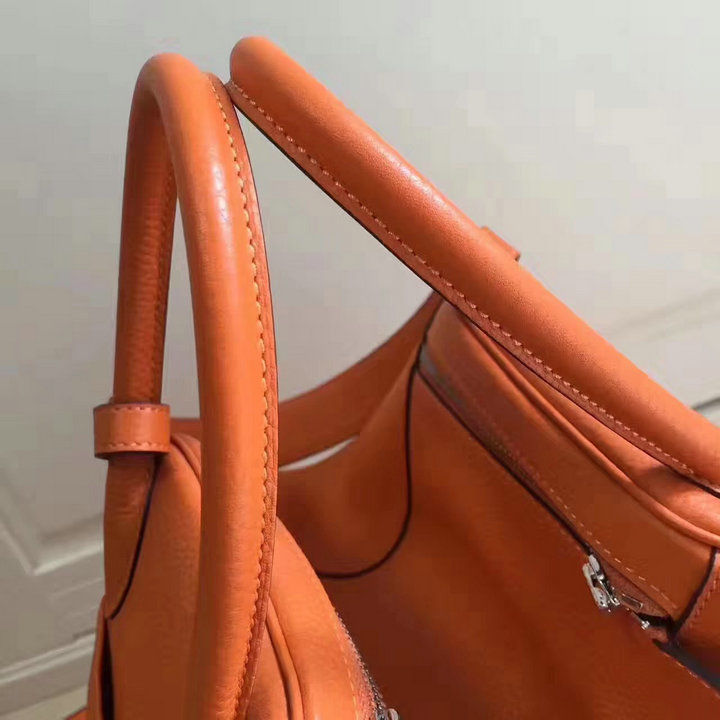 Thumbnail: HERMES Lindy Shoulder Leather Bag