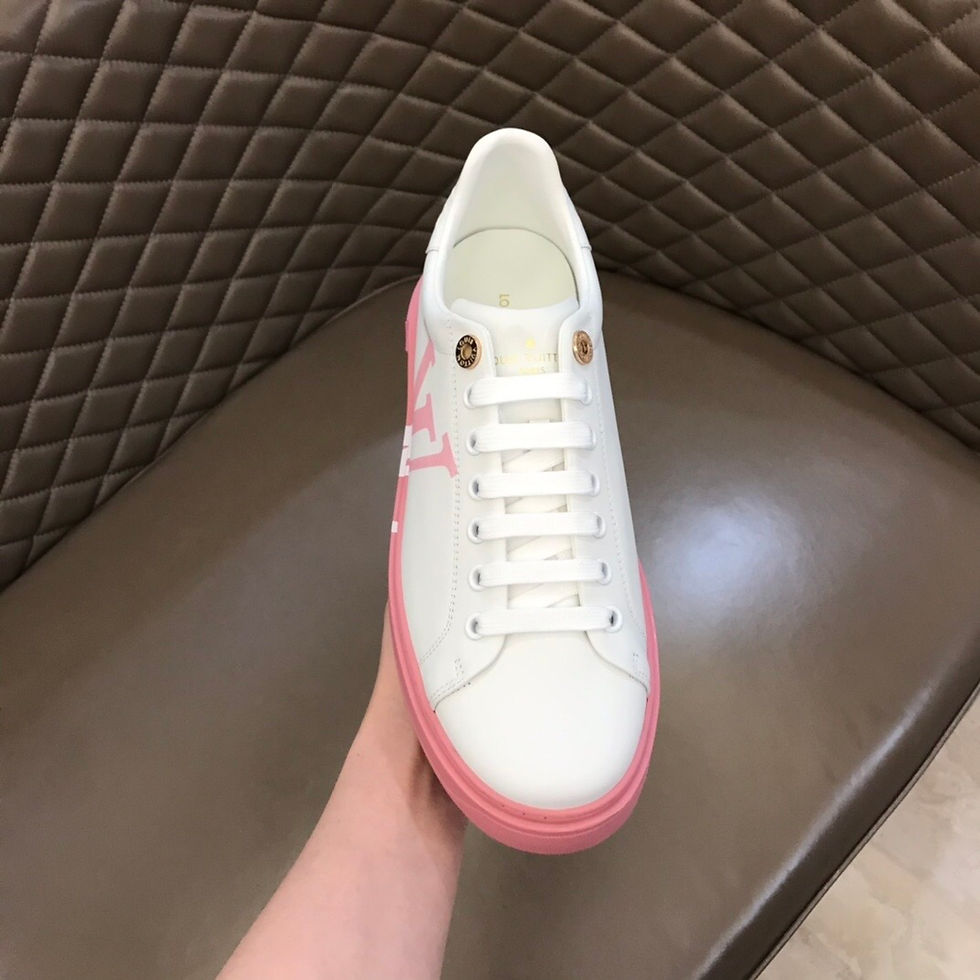 Thumbnail: LOUIS VUITTON Sneaker
